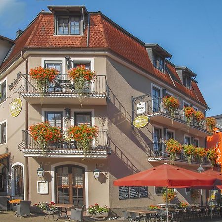 Hotel Restaurant Zum Schwan Mettlach Exterior photo