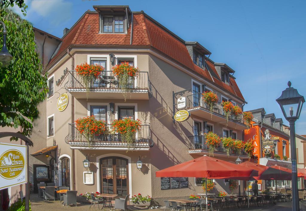 Hotel Restaurant Zum Schwan Mettlach Exterior photo